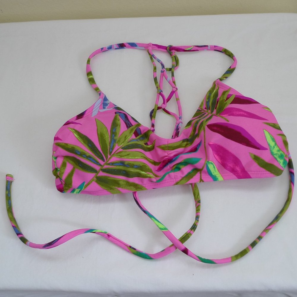 NWOT Ladder back Swim Top